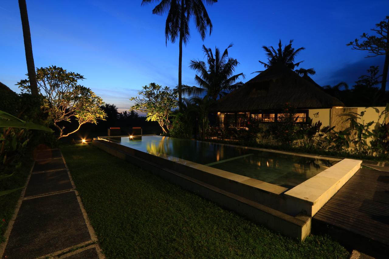 Lodtunduh Sari Hotel Ubud  Exterior photo